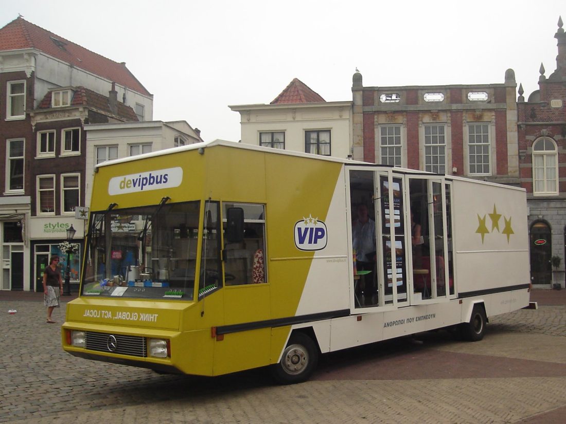VIP bus, ontwerp Jan Stigt in opdracht van Typisch Dennis